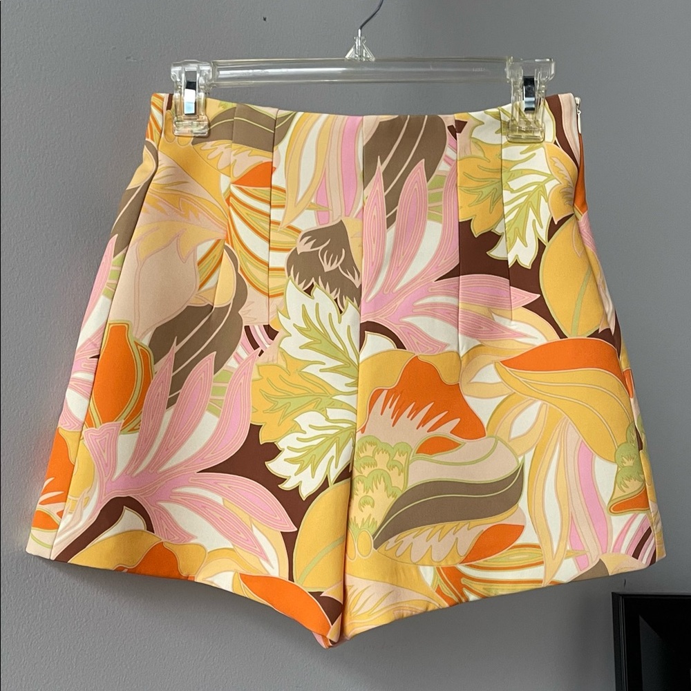 Zara high waisted shorts
